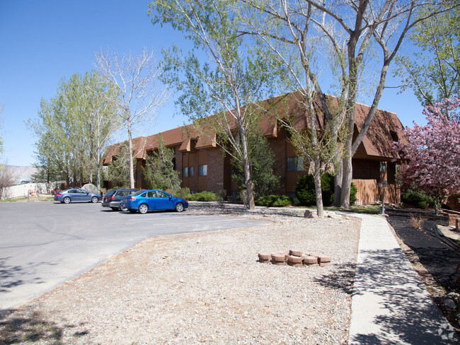 Building Photo - Northwood Apartments