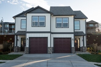 Building Photo - 5901 Joynak St S