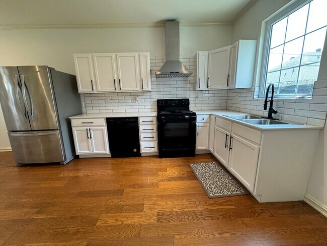 Building Photo - Cozy 1 bedroom 1 bathroom home