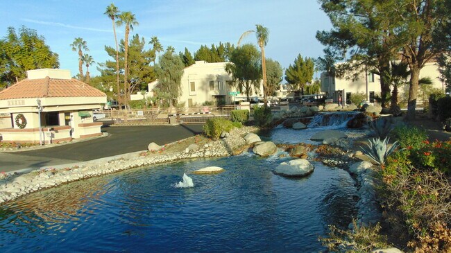 Building Photo - 35200 Cathedral Canyon Dr