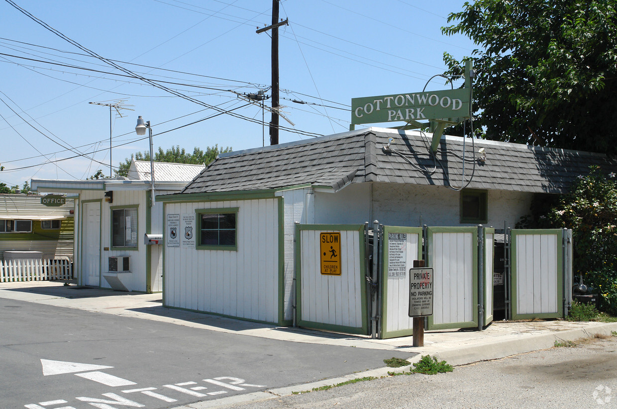 Primary Photo - Cottonwood Mobile Home Park