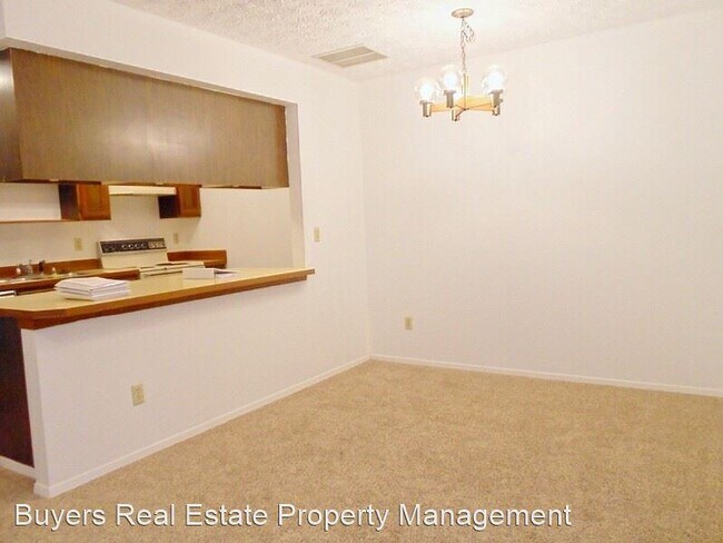 Building Photo - 1707 Russian Jack Dr