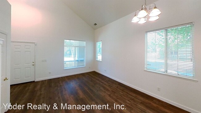 Building Photo - 4 br, 2.5 bath House - 2024 Natchez Way
