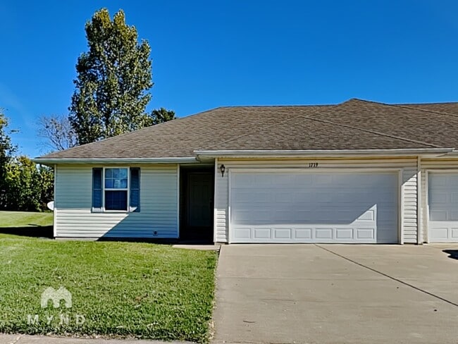 Building Photo - 1719 Windmill Way