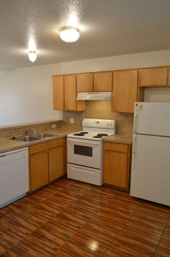 Building Photo - 4307 Mattie Dr