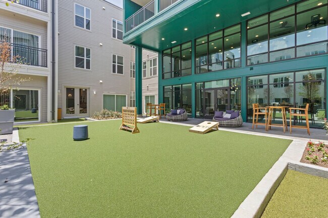 Foto del edificio - 596 W 9th St