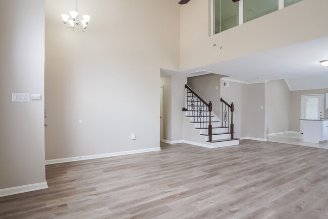 Foto del edificio - 5218 Prairie Creek Dr