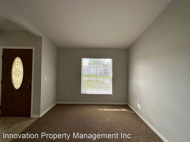 Building Photo - 3 br, 2 bath House - 721 Robin Court