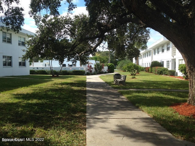 Foto del edificio - 8401 N Atlantic Ave
