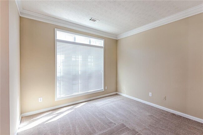 Building Photo - 1197 Flamingo Dr
