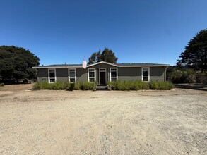 Building Photo - 2253 Callender Rd