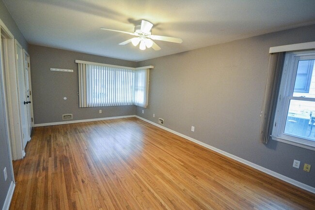 Building Photo - 3br ranch style home near Sunset Terrace Elementary!