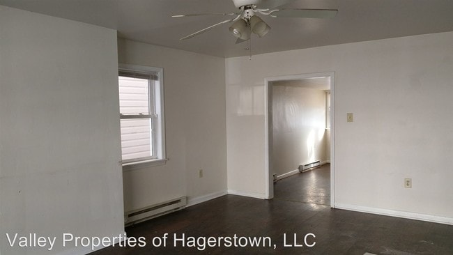 Building Photo - 3 br, 2 bath House - 219 N Church St