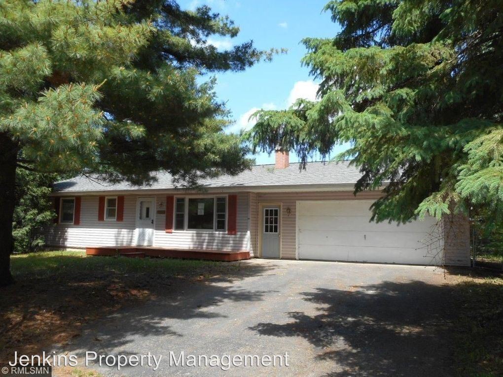 523 E Johnson St, River Falls, WI 54022 House Rental in River Falls