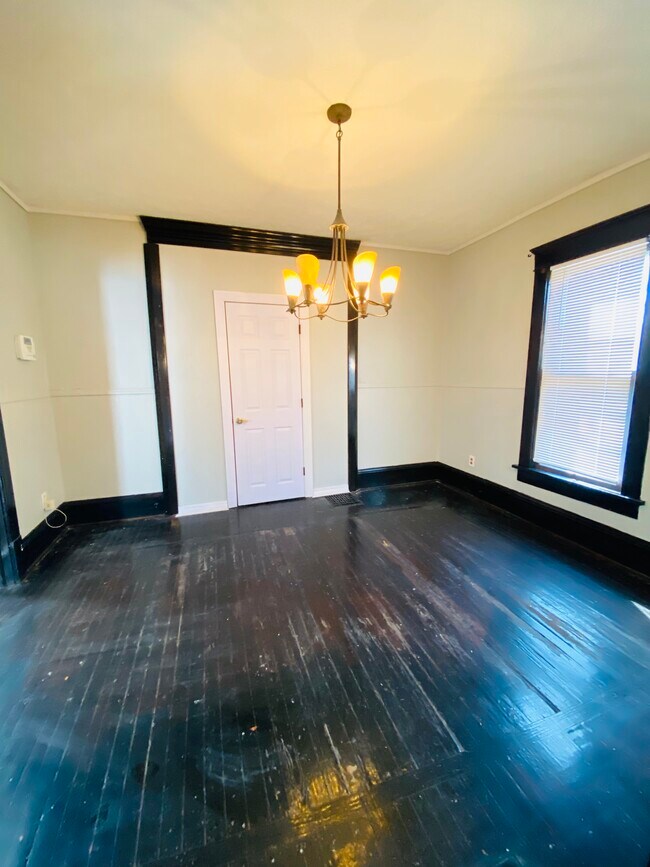Foto del edificio - 1421 Piper Ct NW