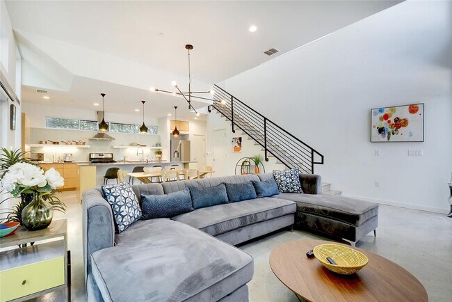 Foto del edificio - 3110 Clawson Rd
