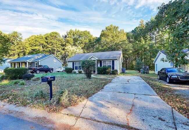 Foto del edificio - Charming 2BD/1BA Ranch Home in Melynda Woods