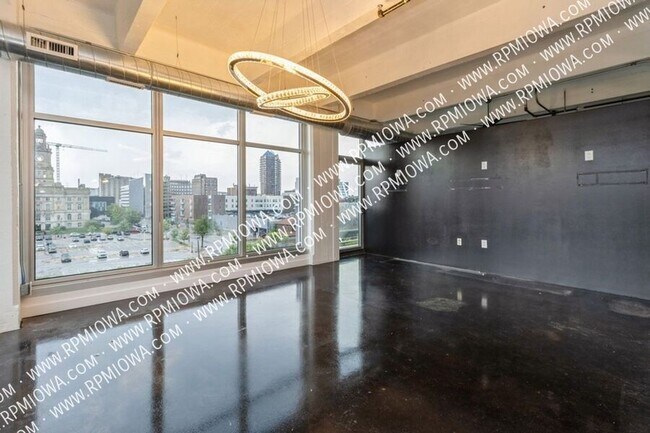 Foto del edificio - 120 SW 5th St