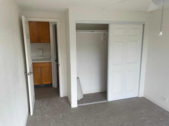 Building Photo - 801 Ala Nioi Pl