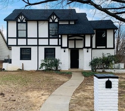 Building Photo - 8753 S 80th E Ave