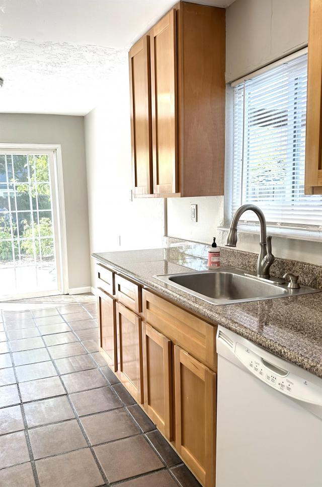 Building Photo - 3 bedroom in Berkeley CA 94702
