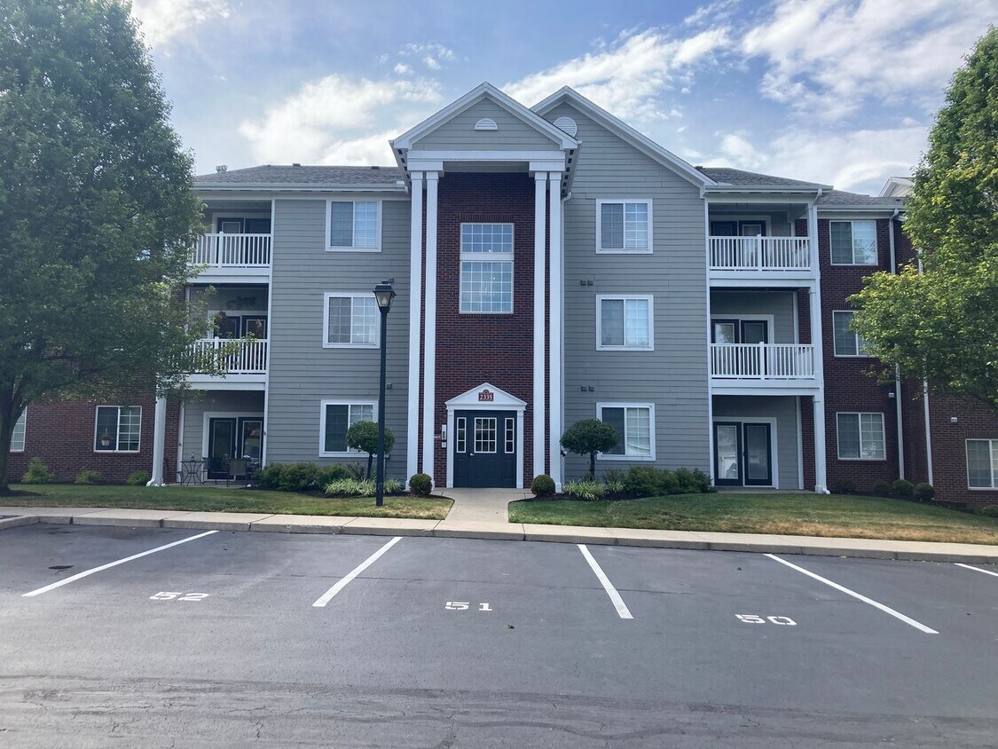 Primary Photo - 2 Bedroom, 2 Bath Beautiful Condo in Fairborn