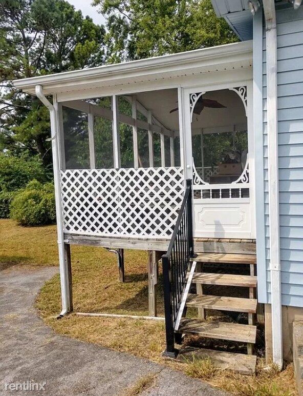 Building Photo - 3 br, 2 bath House - 315 Greenway Dr