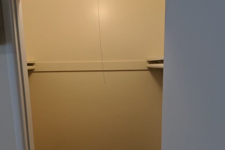 Walk in closet - 509 S Eucalyptus Ave