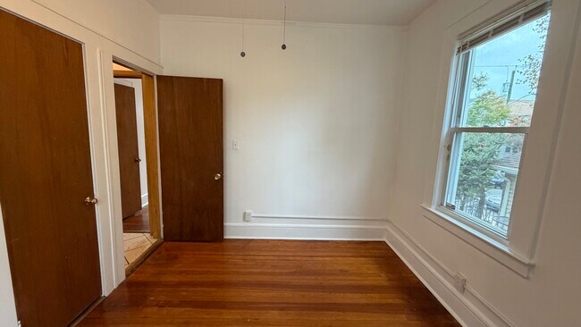 Building Photo - 33 Jefferson Ave