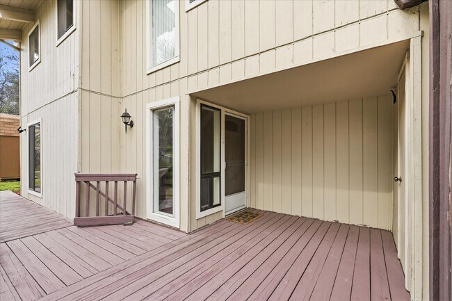 Foto del edificio - 29295 Glacier Dr