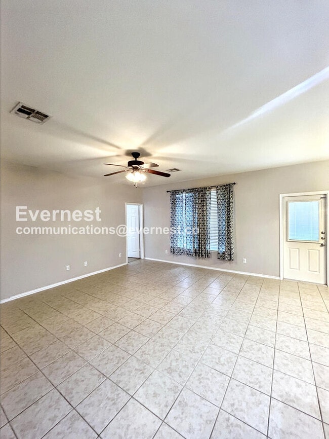 Building Photo - 108 Sierra Mar Lp