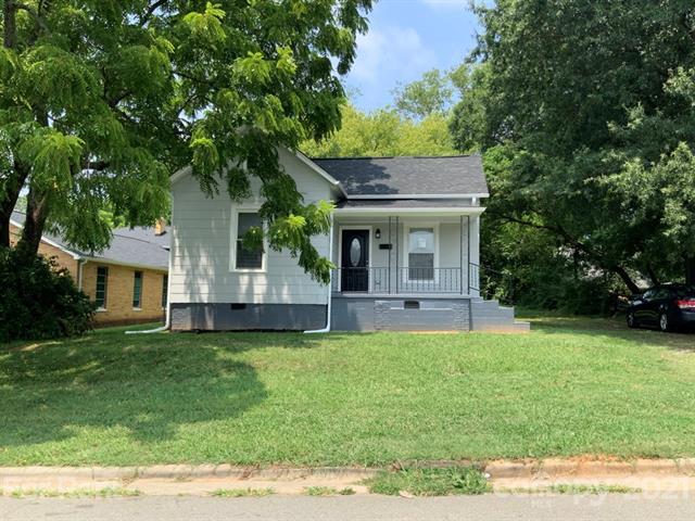 Primary Photo - 338 S Hoskins Rd