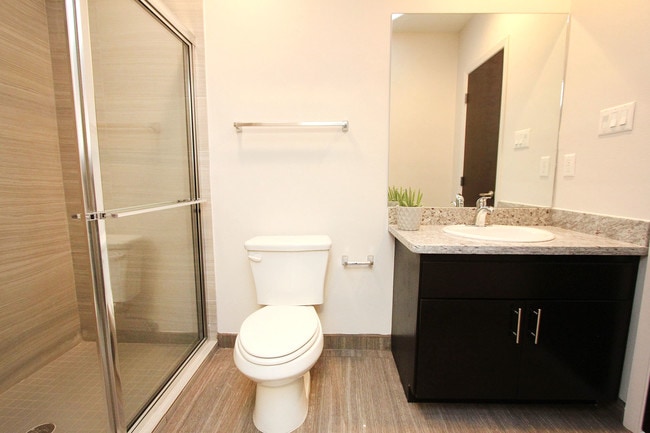 Building Photo - 502 Shiloh Dr