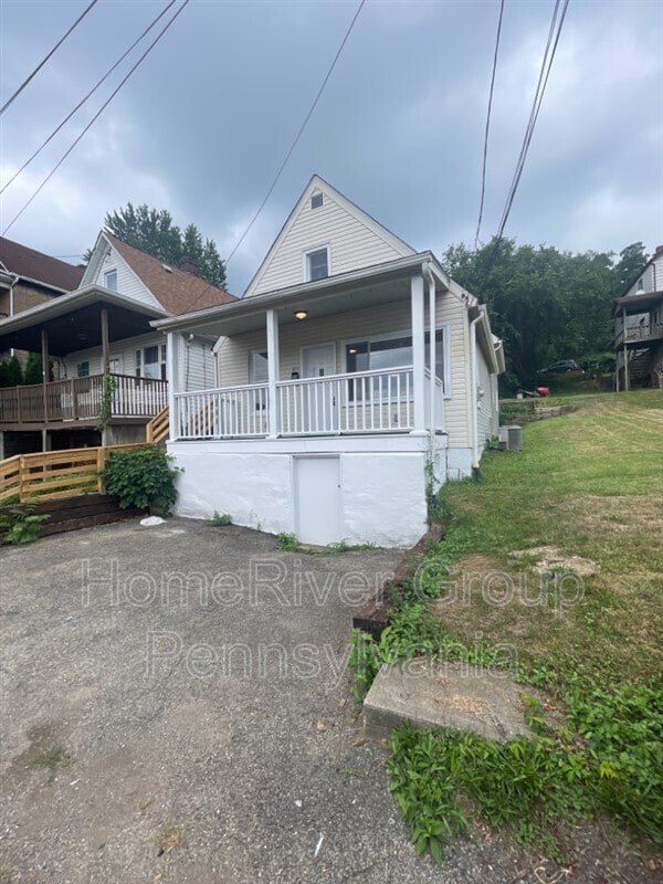 611 Hiland Ave, Coraopolis, PA 15108 House Rental in Coraopolis, PA