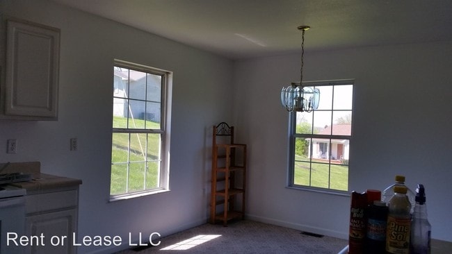 Building Photo - 3 br, 3 bath House - 2705 Kentwood Dr