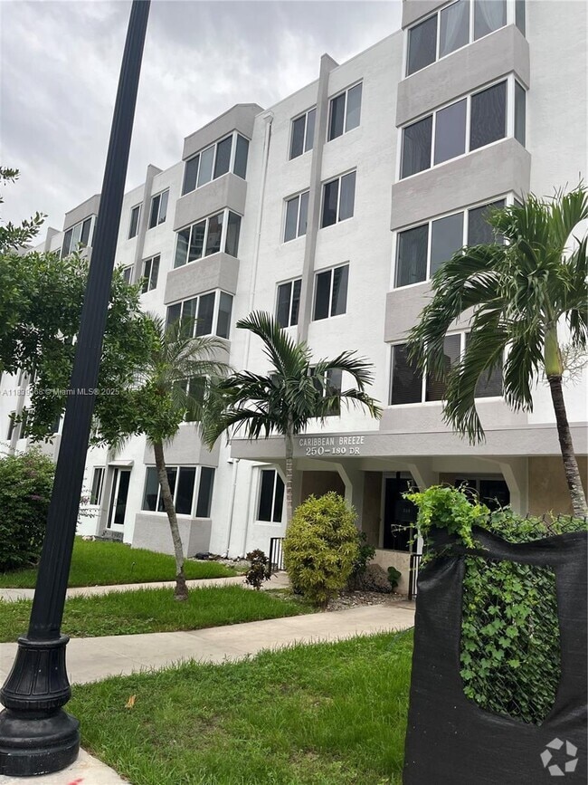Building Photo - 250 180th Dr