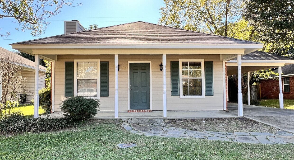 Foto principal - 125 Eagle Dr