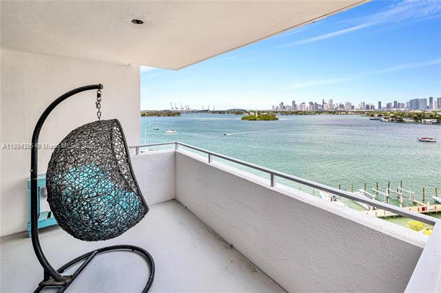 Foto del edificio - Costa Brava Condo