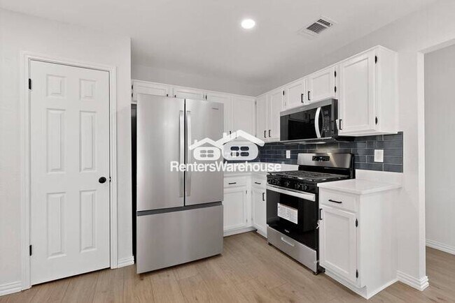 Foto del edificio - Completely Refreshed Rowlett Home - 2 Month Lease Special