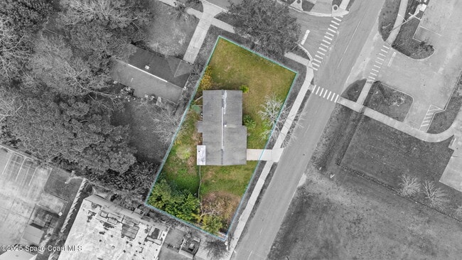 Building Photo - 93 Prospect Ave