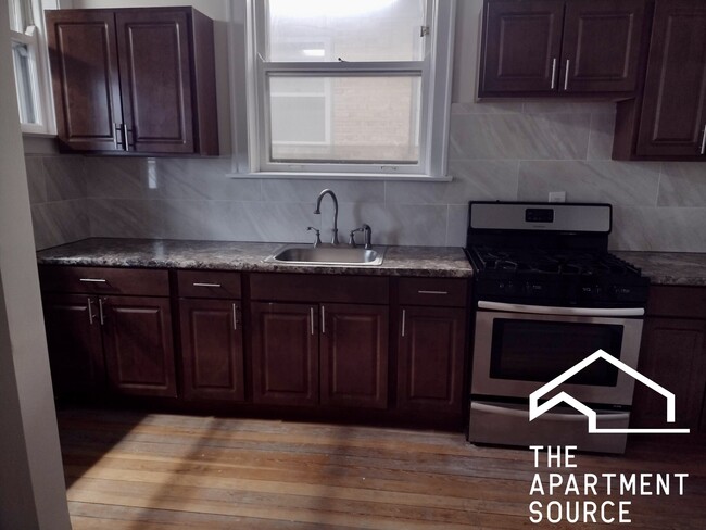 Building Photo - 6841 W 21st Pl