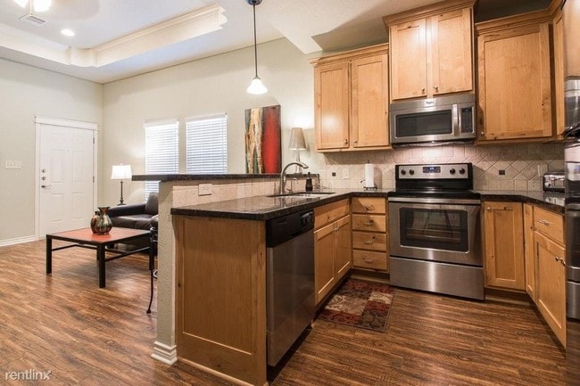 Building Photo - 2650 Beck St