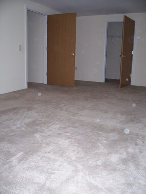 Building Photo - 7 Greenleaf Dr