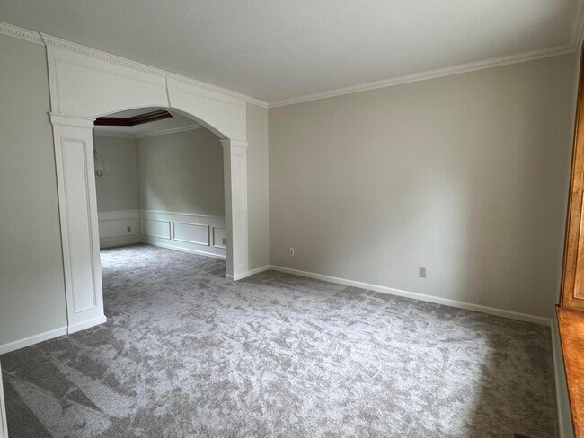Building Photo - 5018 Ballybridge Dr