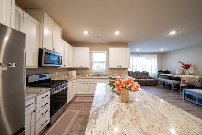 Foto del edificio - 13864 Kaylemore Trl