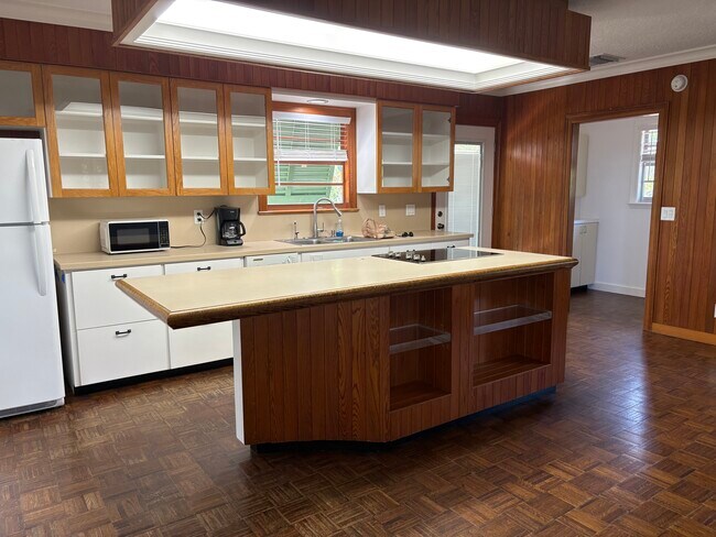 Foto del edificio - 9438 SE Sharon St