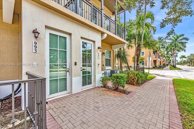 Foto del edificio - 995 SW 147th Ave