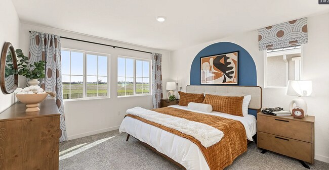 Foto del edificio - Beautiful Roseville Home! Please read entire ad for viewings!