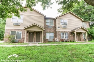 Building Photo - 1223 N 12th St