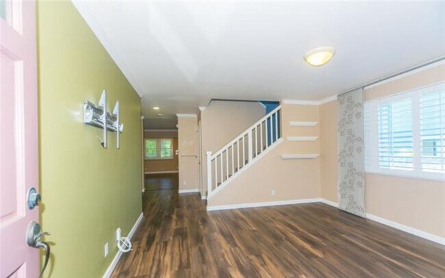 Building Photo - Mililani Mauka- Single family home now available for rent - July 2026!